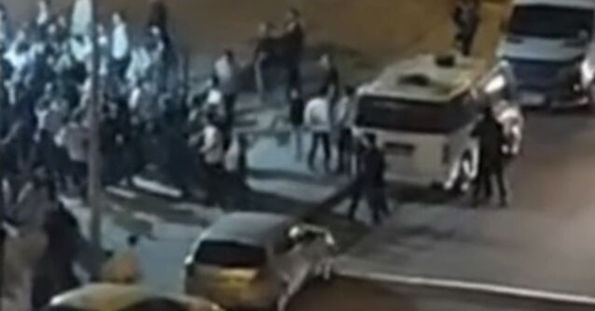 Son Gelişme: Sancaktepe’de pazar yerinde bıçaklı kavga: Biri çocuk 6 yaralı: Gelişmeler Takip Ediliyor