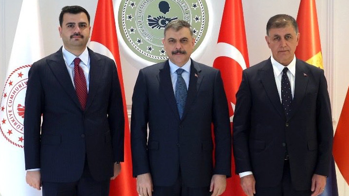 Kritik Açıklama: İçişleri Bakanı Çiftçi, AK Parti'li Eyüp İnan ve Cemil Tugay'ı kabul etti