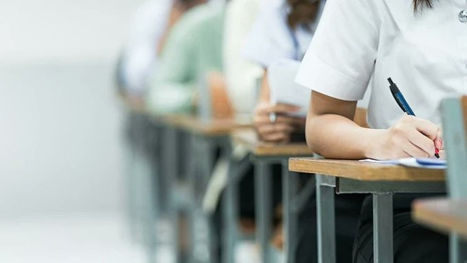 Kritik Açıklama: Öğrencinin mesajı bir ilçeyi alarma geçirdi! 'Pazartesi okula gelmeyin, kötü şeyler olacak' |