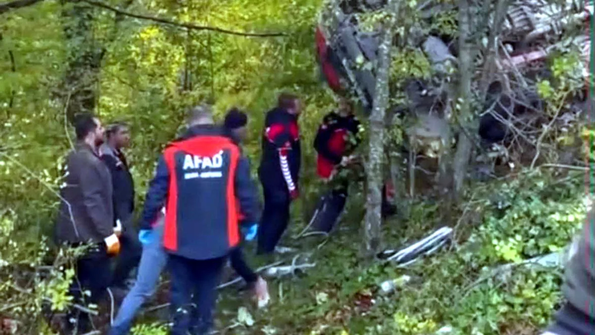 Son Gelişme: Kırklareli’nde kamyon şarampole devrildi: 1 ölü, 1 yaralı!