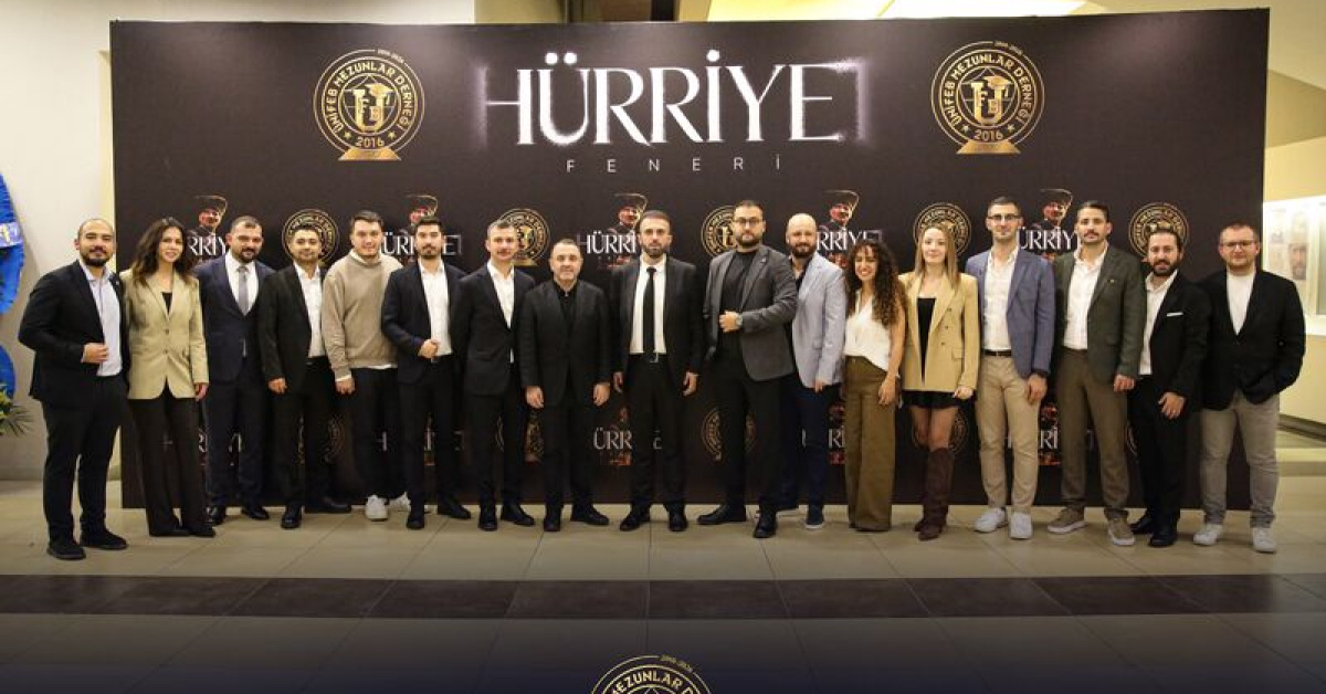 Sıcak Gündem: ÜNİFEB Mezunlar Derneği, Cumhuriyet’in 103. yılını kutladı: Gelişmeler Takip Ediliyor