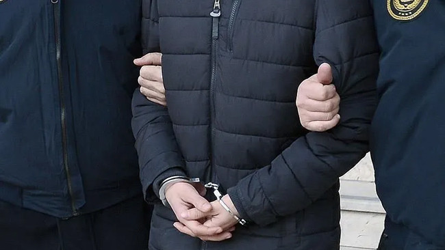 Manisa BBSK’ye operasyon: Eski başkan dahil 4 kişi yakalanarak gözaltına sevk edildi - Son Dakika Bilgileri