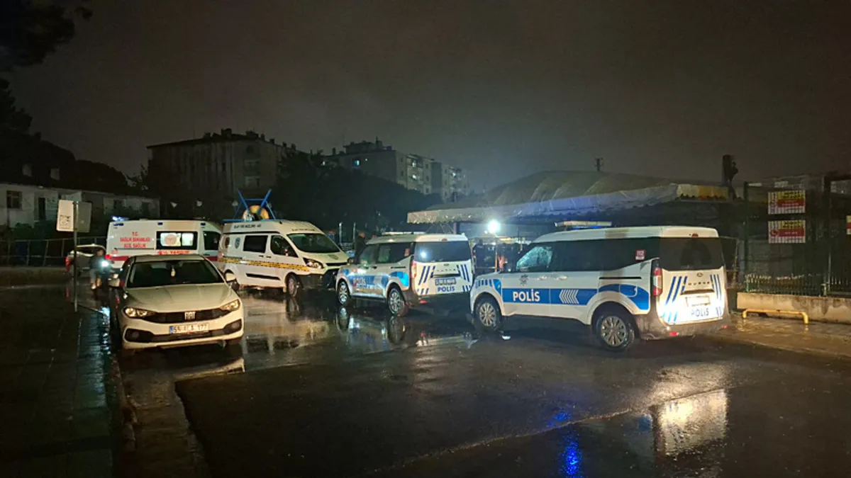 Kritik Açıklama: Samsun'da bıçaklı kavgada 2 kişi yaralandı