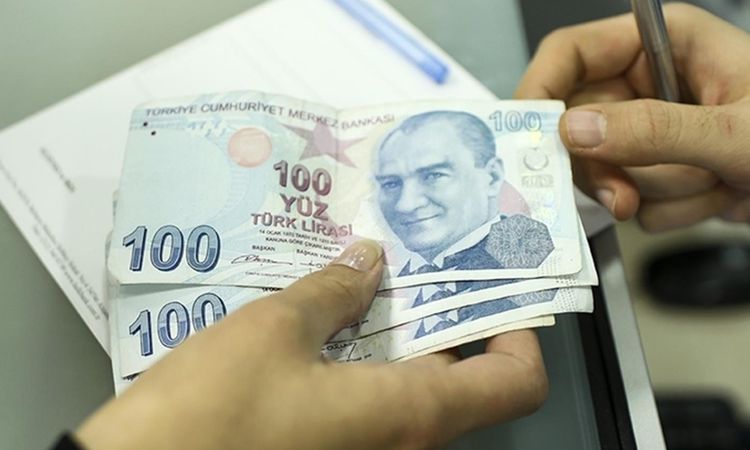 Akaryakıt indirimi pompaya yansıdı! Motorin 80 liranın altına gerileme kaydetti