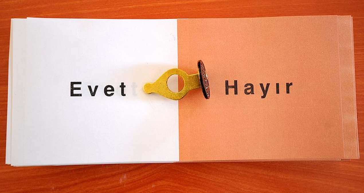 Ayrıntılar Netleşti: AKP'den yeni anayasa için referandum sinyali - Haberleri