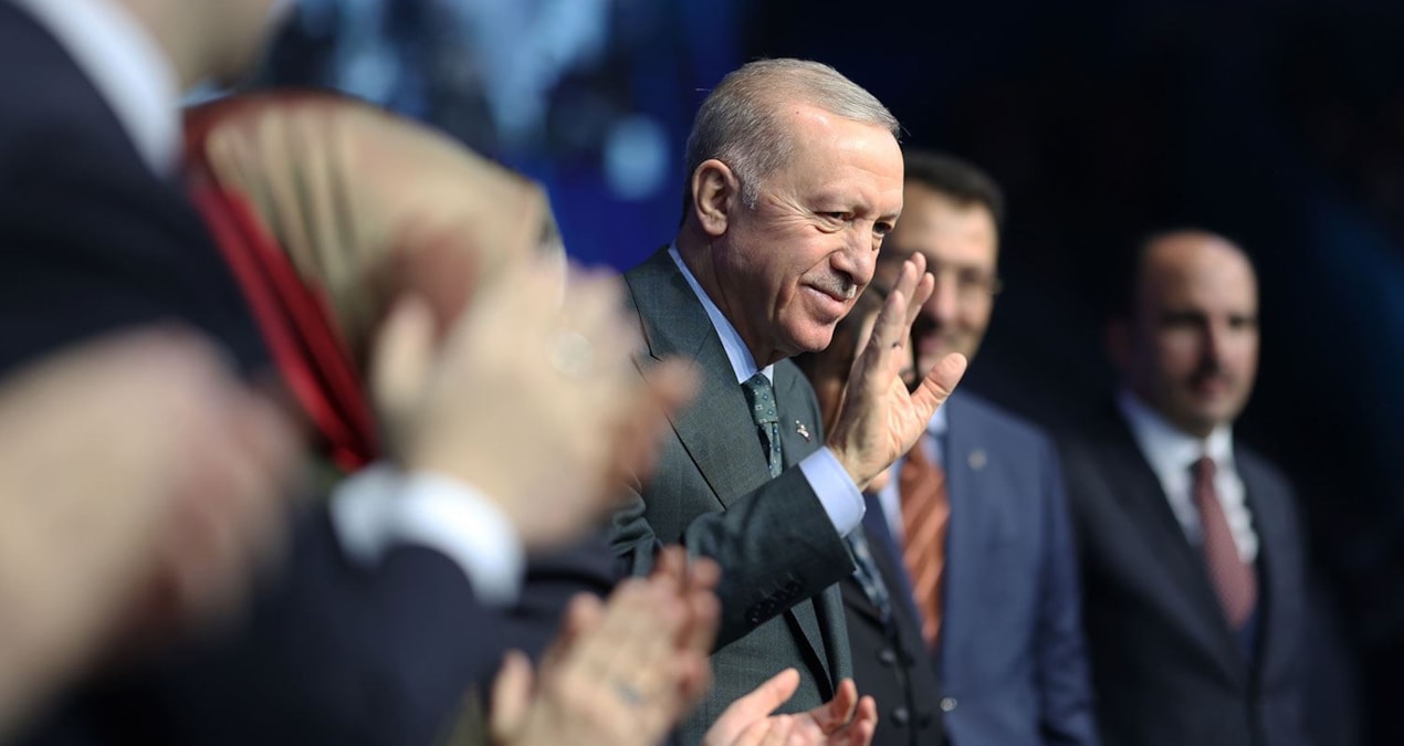Ayrıntılar Netleşti: AKP'li isimden 'Erdoğan'ın adaylığı' ve 'erken seçim' sorularına yanıt - En Son Haber | İ