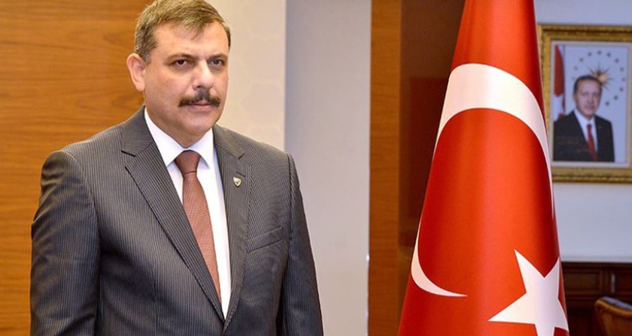 Son Gelişme: AKP'li Şamil Tayyar: İlk kez bir hafız bakanımız oldu - Haberleri - Son Dakika Bilgileri