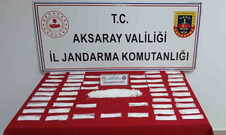 Aksaray'da konumla uyuşturucu satan şahıs jandarma operasyonuyla suçüstü yakalandı ve Merak Edilenler