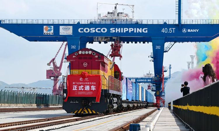 Kritik Açıklama: Albüm: Çin'in Xiamen kentindeki deniz-demiryolu intermodal hattı hizmete girdi - Son Dakika H