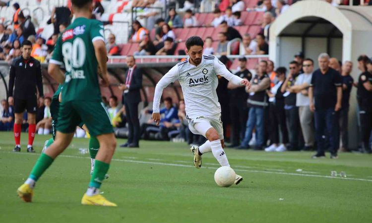 Gündemden Son Bilgiler: Altaylı Onur Efe, Gaziemir Spor’la anlaştı - Haberleri: Gelişmeler Takip Ediliyor