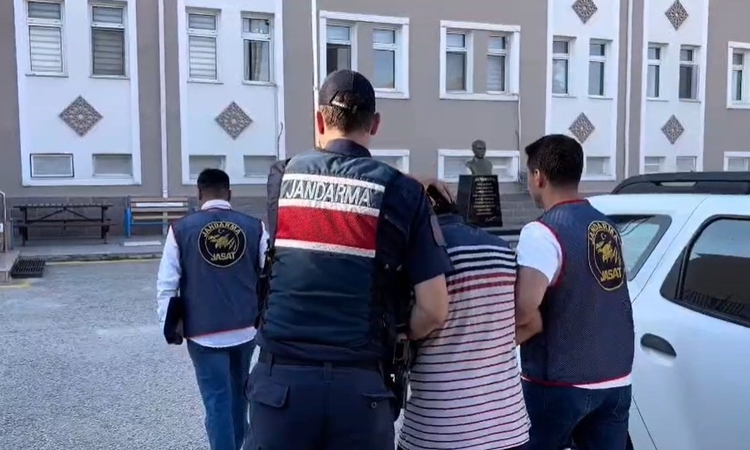 Ankara’da 13 yıl 4 ay kesinleşmiş hapis cezası bulunan FETÖ hükümlüsü yakalandı