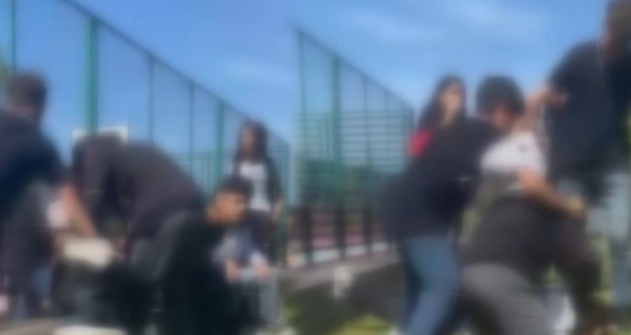 When the mother watched the footage, she rushed to the police station! Beating in the playground - News