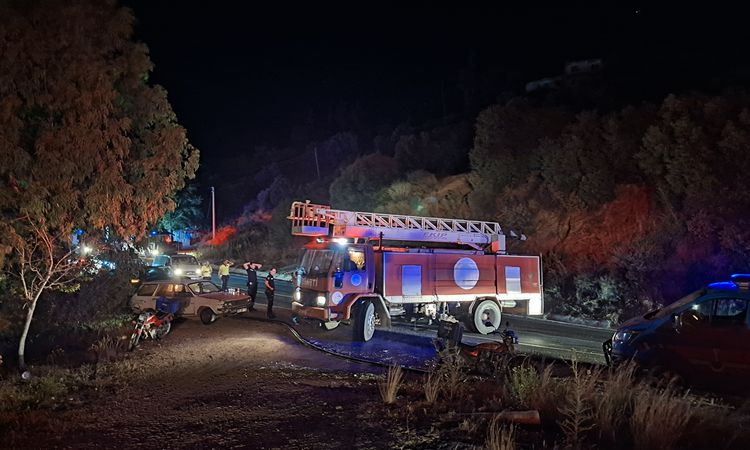 Ayrıntılar Netleşti: Antalya'da orman alevlerı; kara yolu tedbiren ulaşıma kapatıldı - Son Dakika: Gelişmeler