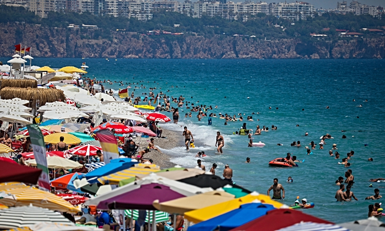 Antalya turizmine Avrupa uyarısı: Gelişmeler Takip Ediliyor