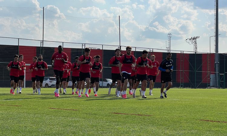 Son Gelişme: Arca Çorum FK, Galatasaray Maçı Hazırlıklarına resmen start aldı - Haberleri - Son Dakika Bilgile