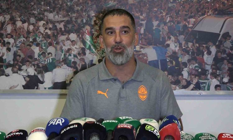 Gündemden Son Bilgiler: Arda Turan: Bursaspor hak ettiği yere dönecek - Son Dakika Haberleri