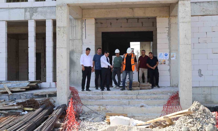 Arsuz Kaymakamı Eroğlu, 4 derslikli iki anaokulu inşaatlarını inceledi | İşte Tüm Ayrıntılar