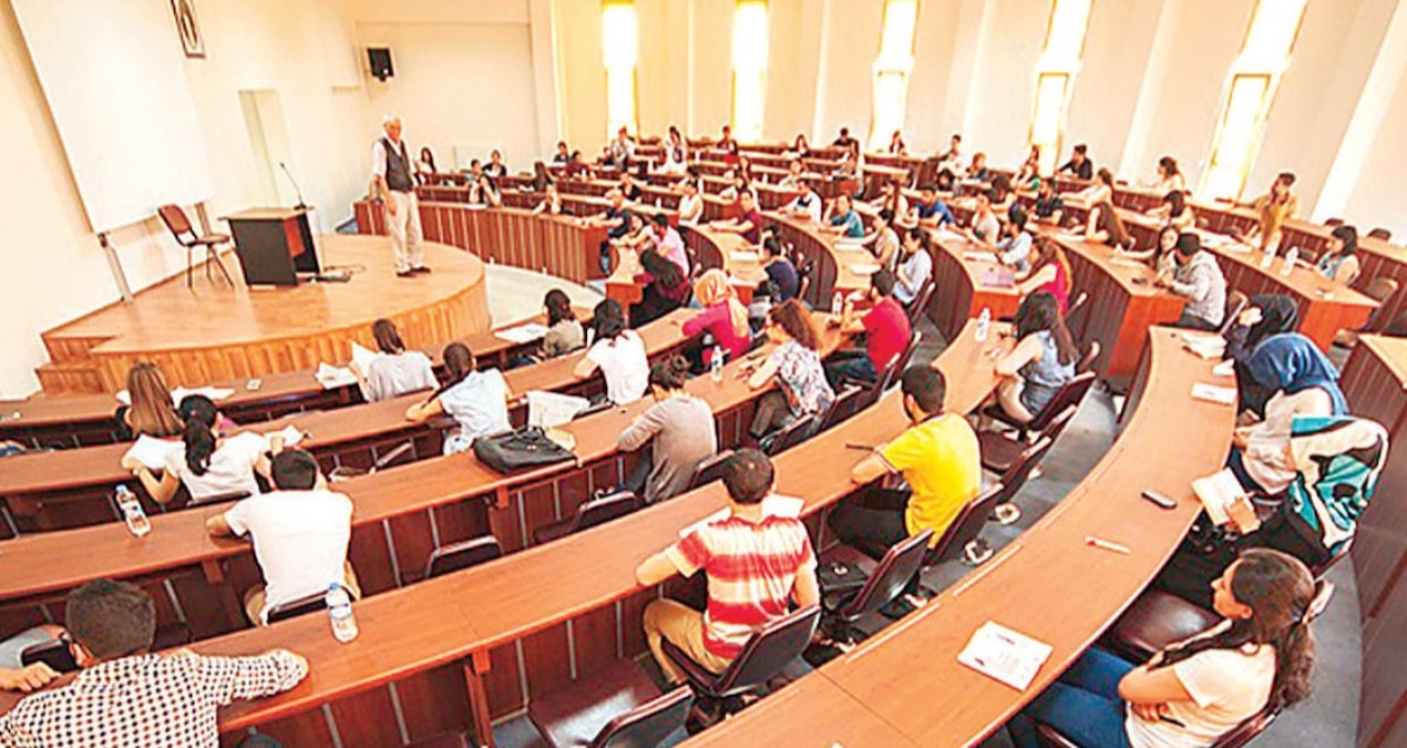 Artık her dönem 3 sömestr olacak: Üniversiteler o tarihte 3 yıla düşüyor! - En Son Haber - Son Dakika Bilgiler