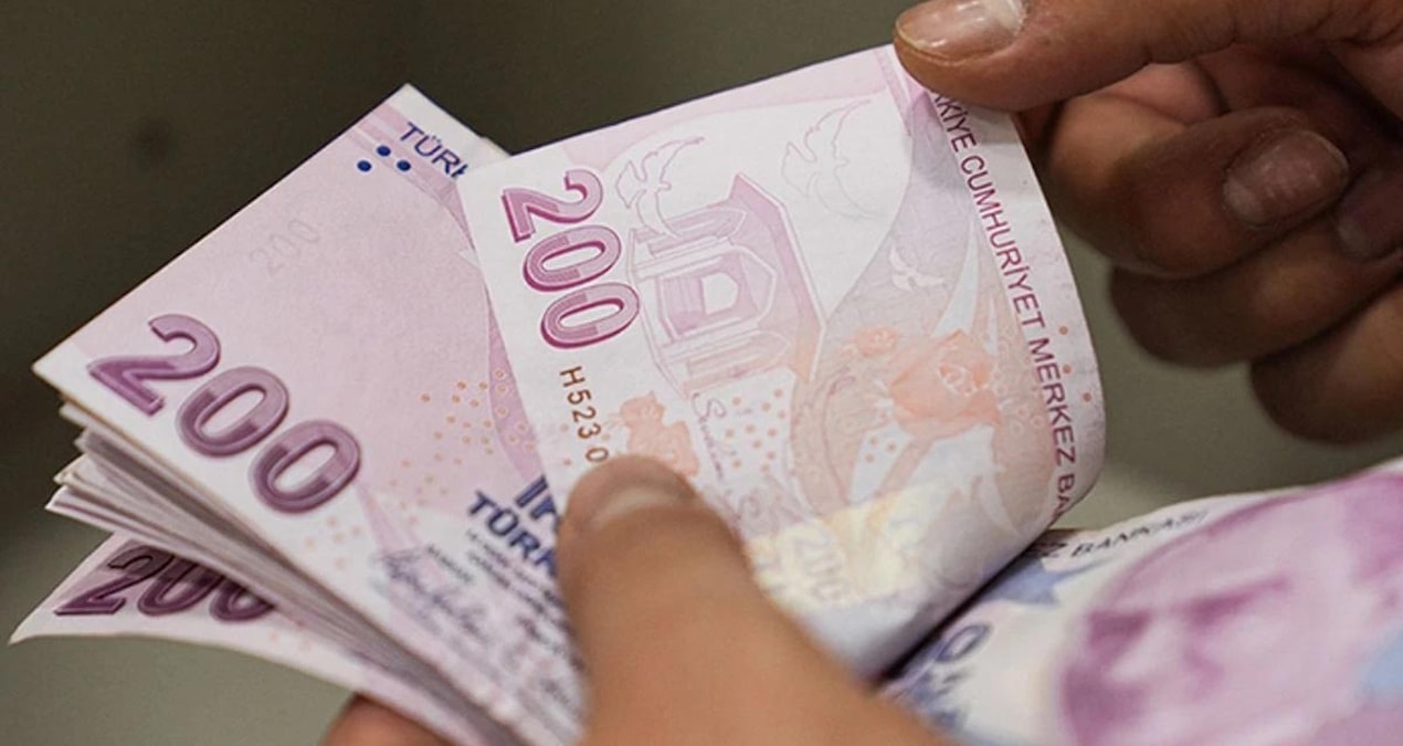 Kritik Açıklama: Asgari ücrete siyasilerden ve sendikalardan ilk tepki - Son Dakika - Son Dakika Bilgileri