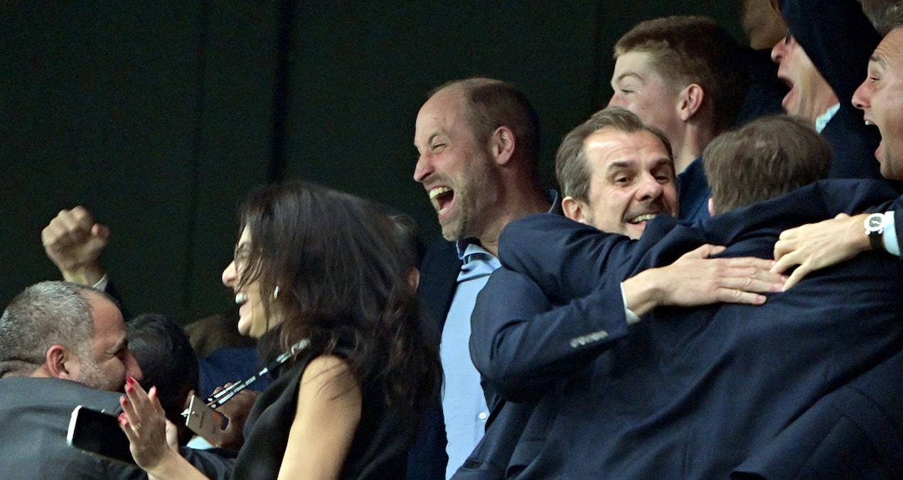 Aston Villa'nın şampiyonluğuna Prens William böyle sevindi - Son Dakika Haberleri - Son Dakika Bilgileri