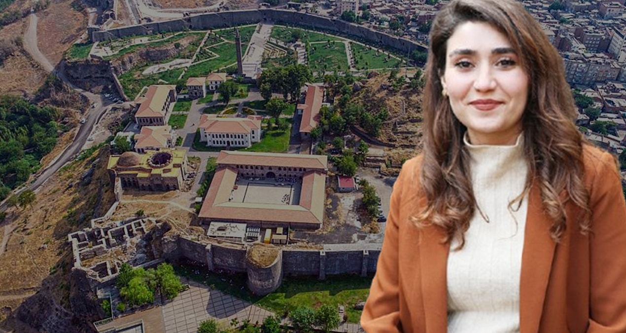 Ayrıntılar Netleşti: Ay yıldızı kaldırdı ortalık karıştı - Son Dakika
