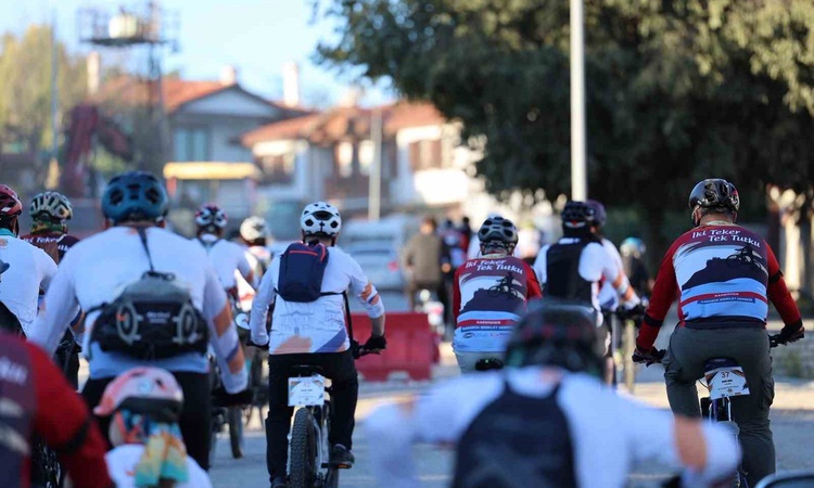 Ayrıntılar Netleşti: 6. Karabük Bisiklet Festivali'nde bisikletçiler Safranbolu'da pedal çevirdi
