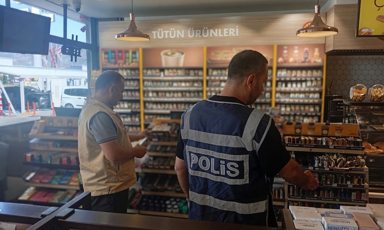 Ayrıntılar Netleşti: 81 ilde gıda güvenliği denetiminde yaklaşık 61 milyon liralık ürün ele geçirildi | İşte T
