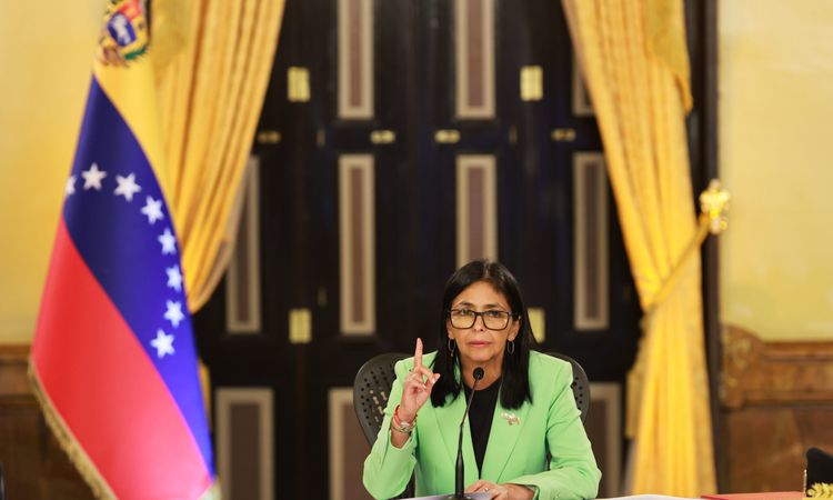 Ayrıntılar Netleşti: ABD-Venezuela petrol anlaşması: 100 milyar dolar yatırım ve Merak Edilenler