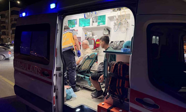 Ayrıntılar Netleşti: Adıyaman'da otomobil ile motosikletin çarpışması sonucu 2 kişi yaralandı