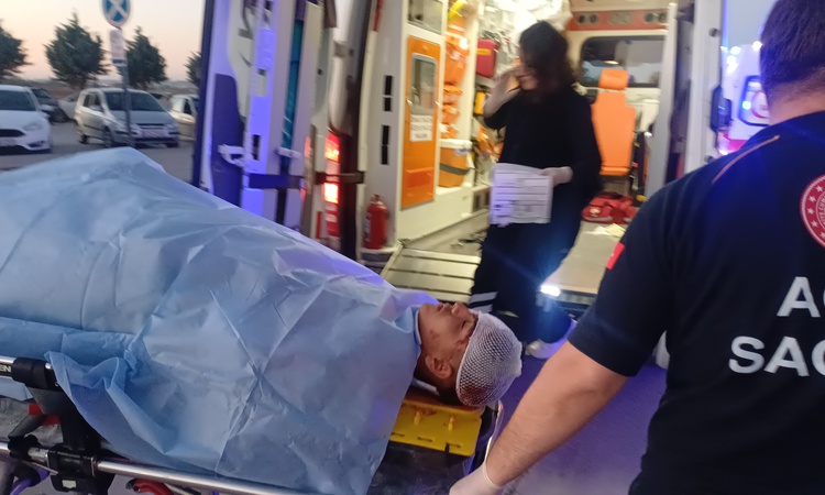 Ayrıntılar Netleşti: Aksaray Eskil'de minibüse çarpmamak isteyen 14 yaşındaki motosikletli ağır yaralandı | İş