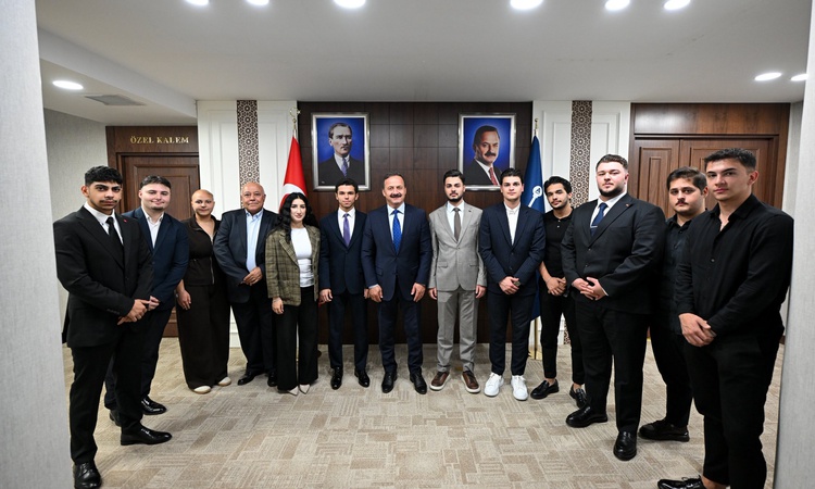 Ayrıntılar Netleşti: Anahtar Parti Genel Başkanı Ağıralioğlu, Ufuk Üniversitesi heyetini ağırladı