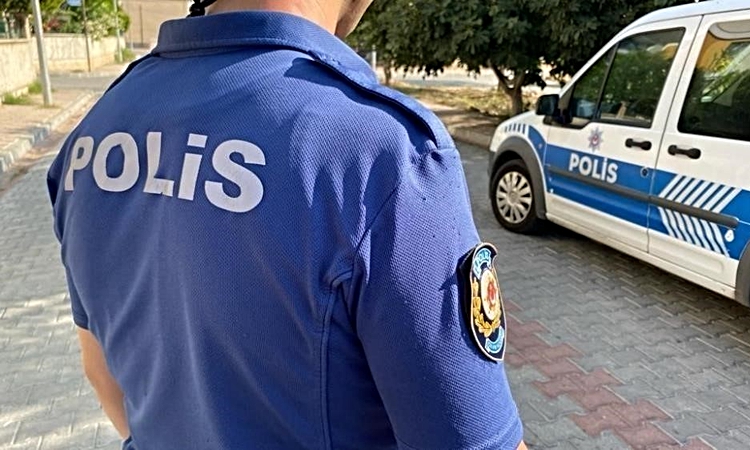Ayrıntılar Netleşti: Aydın Efeler'de 15 suçtan 10 yıl 1 ay hapis cezası olan şüpheli yakalandı