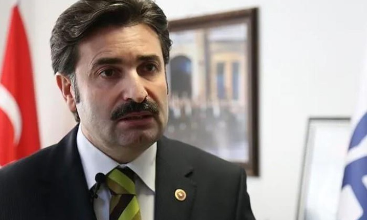 Ayrıntılar Netleşti: Ayhan Sefer Üstün kimdir, Ayhan Sefer Üstün hangi partili?