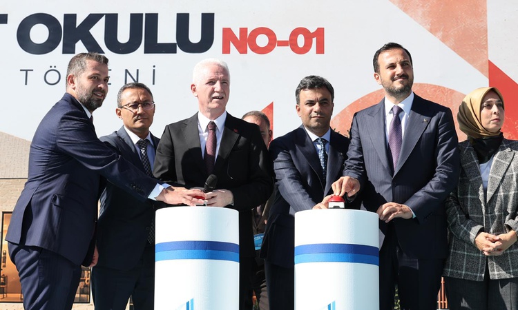 Ayrıntılar Netleşti: Bağcılar’da Nezaket Okulu’nun temeli atıldı! Akran zorbalığına karşı eğitim verilecek: Ge