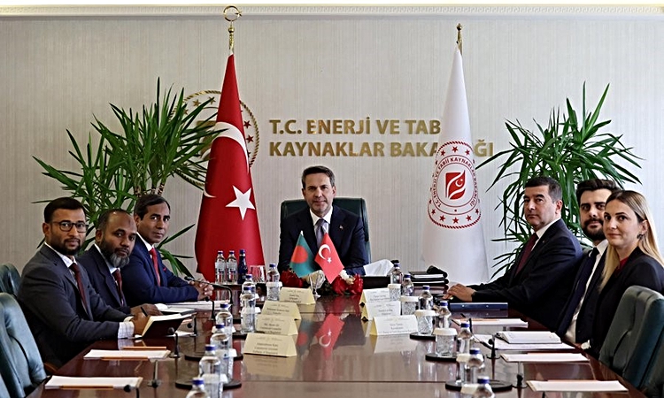 Ayrıntılar Netleşti: Bakan Bayraktar, Bangladeş’in Ankara Büyükelçisi Haq’ı kabul etti - Son Dakika Bilgileri