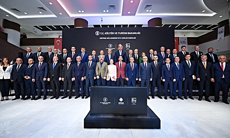 Ayrıntılar Netleşti: Bakan Ersoy: Medeniyet mirasımız için kapsamlı seferberlik başlattık - Son Dakika Bilgile