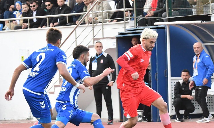 Ayrıntılar Netleşti: Balıkesirspor, Cem Kavçak yönetimindeki ilk maçta Bigaspor'a 3-2 yenildi ve Merak Edilenl