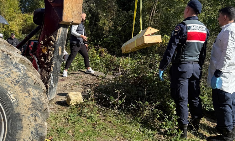 Ayrıntılar Netleşti: Bartın'da motosiklet borcu yüzünden öldürülen erkekle ilgili şüpheli yakalanarak gözaltın