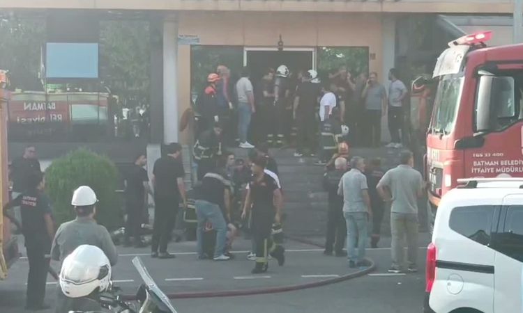 Ayrıntılar Netleşti: Batman’da spor salonunda çıkan yangında 2 kişi öldü, 9 kişi yaralandı ve Merak Edilenler