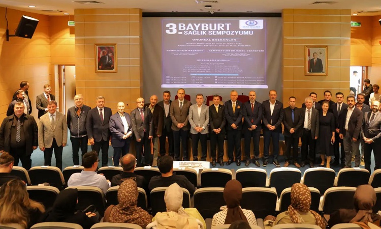 Ayrıntılar Netleşti: Bayburt Üniversitesi'nde 3 gün süren 3. Bayburt Sağlık Sempozyumu sona erdi ve Merak Edil