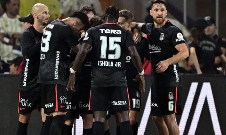 Ayrıntılar Netleşti: Beşiktaş 11'i! Maç kadrosu BJK Erzurumspor 11'ler netlik kazandı mu, kadrolar resmen duyu