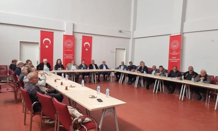 Ayrıntılar Netleşti: Bilecik'te muhtarlar kadına yönelik şiddetle mücadele için eğitildi