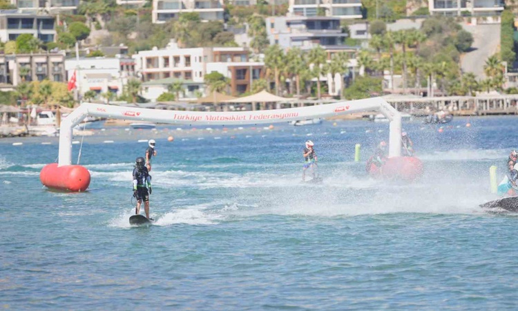 Ayrıntılar Netleşti: Bodrum'da Su Jeti ve MotoSurf Türkiye Şampiyonası'nda 83 sporcu mücadele etti: Gelişmeler