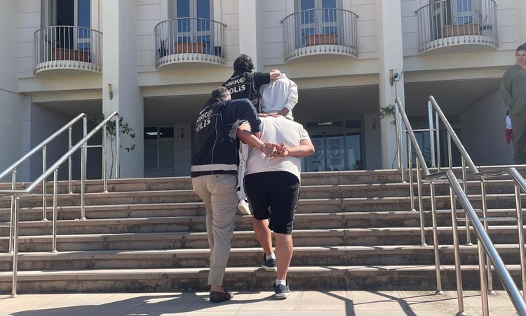 Ayrıntılar Netleşti: Bodrum'da uyuşturucu operasyonunda 2 şüpheli hakkında tutuklama kararı verildi, 132 gram