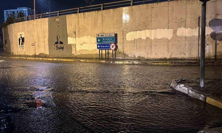 Ayrıntılar Netleşti: Bolu Valiliği, kuvvetli sağanak ve ani sel riskine karşı vatandaşları uyardı: Gelişmeler