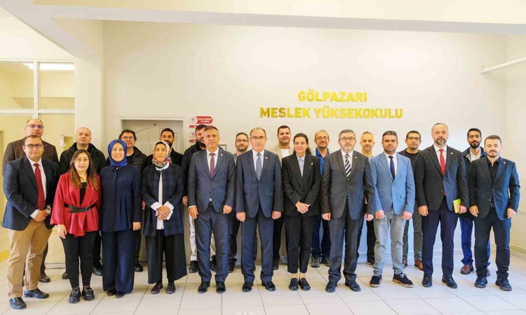 Ayrıntılar Netleşti: BŞEÜ Gölpazarı MYO'da 2026-2027 hedefleri ve yapay zekâ çalışmaları görüşüldü ve Merak Ed