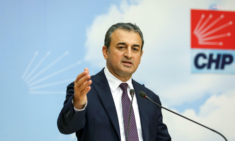 Ayrıntılar Netleşti: Burhanettin Bulut, T24'e kapatma kararını basın özgürlüğüne müdahale olarak niteledi ve M