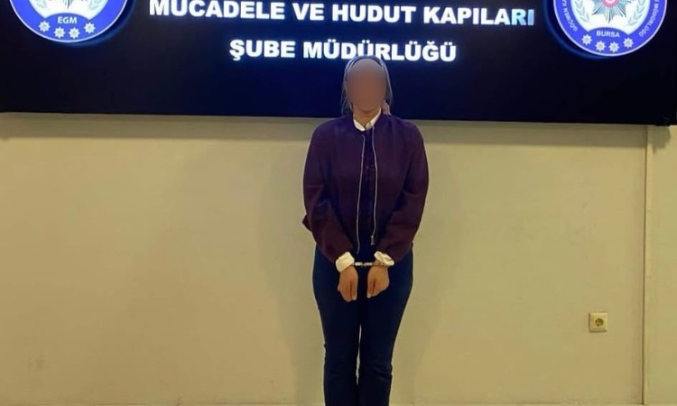 Ayrıntılar Netleşti: Bursa'da kendini avukat tanıtan yabancı uyruklu kadın sınır dışı edilecek ve Merak Edilen