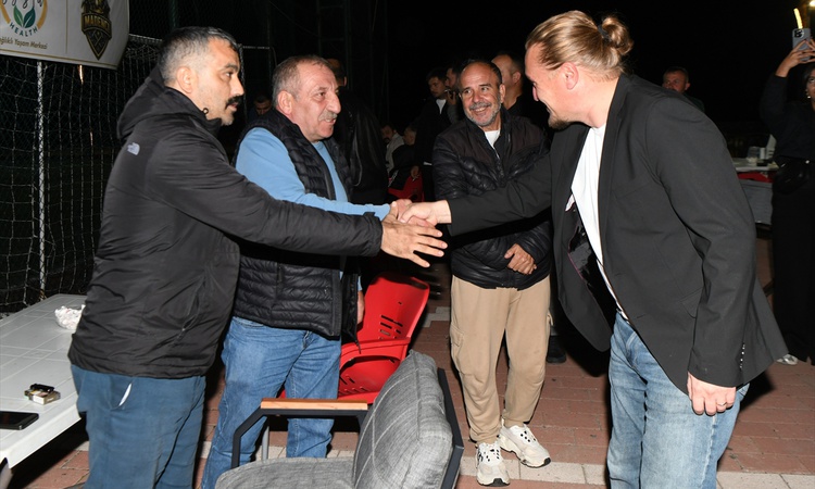 Ayrıntılar Netleşti: Çanakkale Lapseki'de 12 takımlı Gönül Dostları turnuvası resmen start aldı ve Merak Edile
