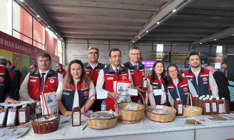 Ayrıntılar Netleşti: Çanakkale Yenice'de festivalde üreticilere 3 bin adet buzağı sağlık seti dağıtılacak: Gel